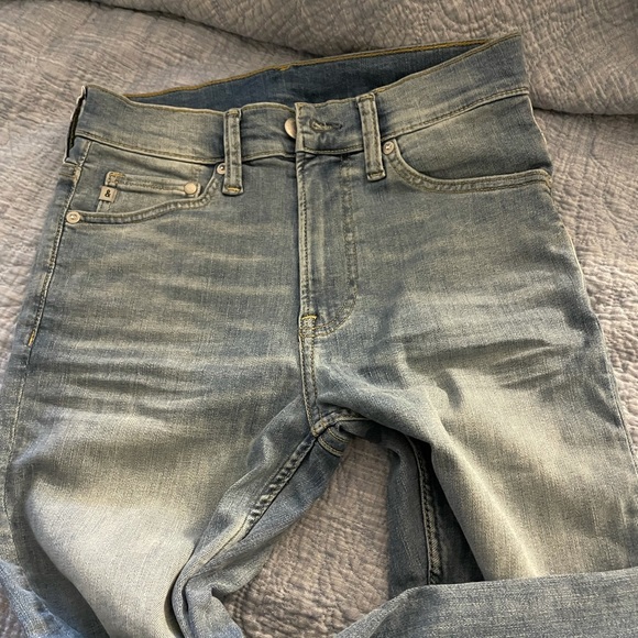 Skinny jeans, has some stretch . H&M - Picture 2 of 5